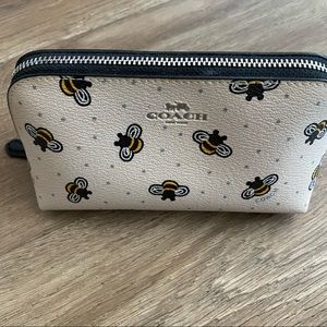 COACH COSMETIC POUCH